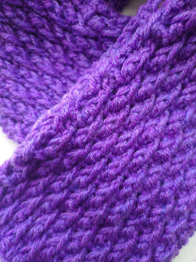 マフラー アルパインステッチ 紫 パープル 模様 柄 編み 手編み 編み物