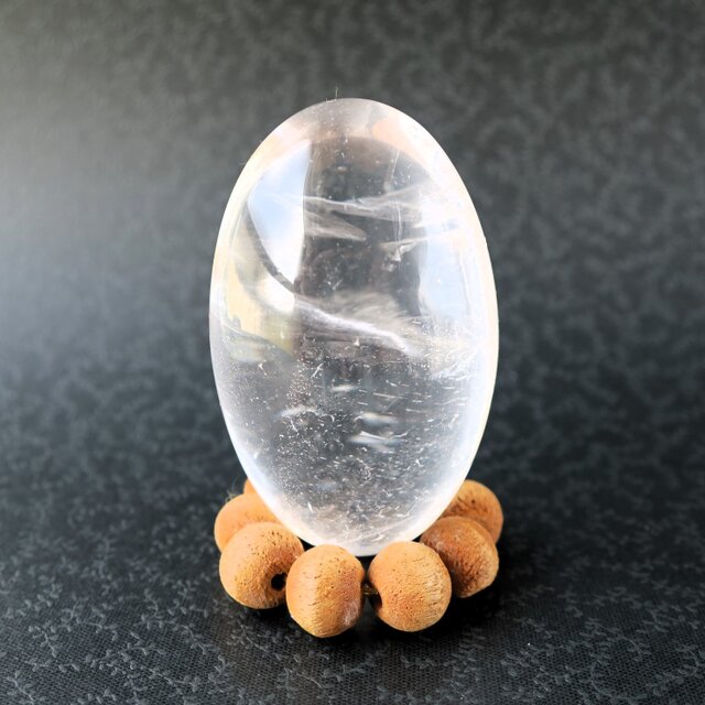 ヒマラヤ水晶シバリンガム B | iichi 日々の暮らしを心地よくする