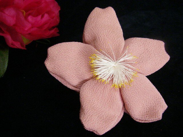 ちりめん細工「桜袋」の画像1枚目