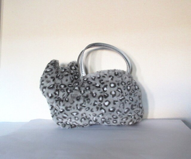 ヒョウ柄ネコバッグ エコファー＊グレー | iichi 日々の暮らしを