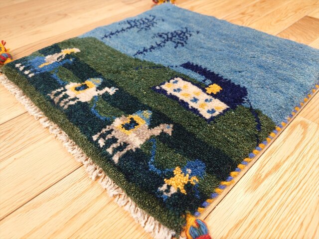 ペルシャ ギャッベ ミニマット 40×39 緑 ザクロの実 ペルシャ ギャッベ