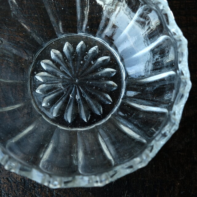 脚付きガラス皿器3客アンティーク骨董品