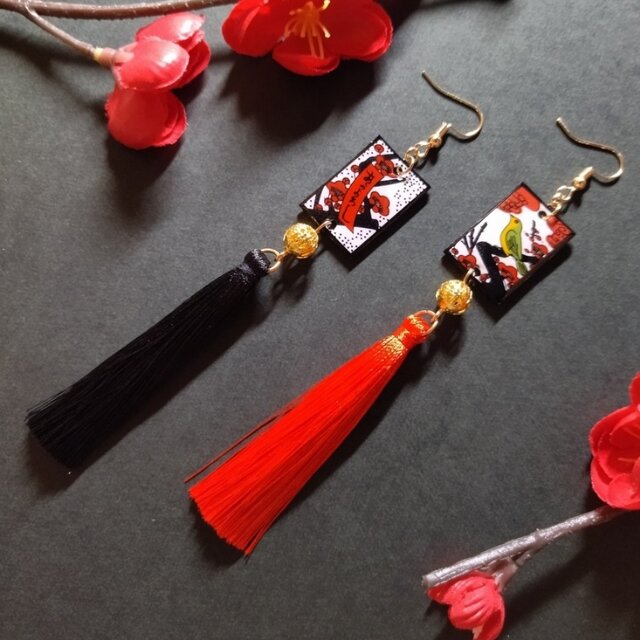 【和風】花札&タッセルピアス（イヤリング）（赤黒）（松に鶴）【着物】【浴衣】【袴】【成人式】【卒業式】【和ゴス】【和ロリのコピー