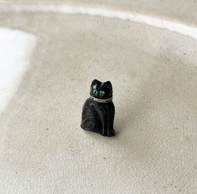 黒猫・チェコガラスブローチ★ヴィンテージ・猫・★ブラック★アンティーク★ 黒猫・チェコガラスブローチ☆ヴィンテージ・猫・☆ブラック
