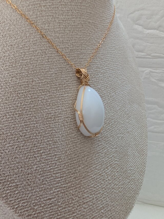 女神巻き® アンダラクリスタル インドネシア産 ペンダントトップ