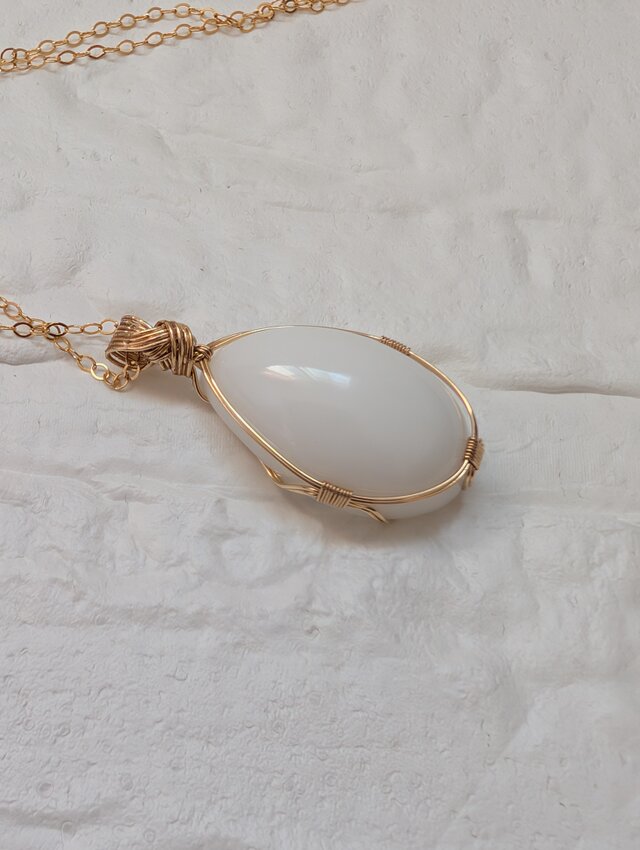 女神巻き® アンダラクリスタル インドネシア産 ペンダントトップ