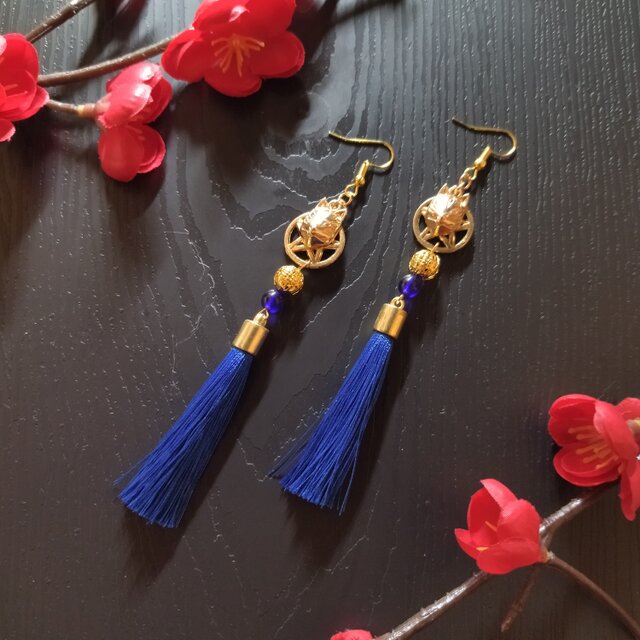 和風】狐面とタッセルのピアス（イヤリング）（青）【チャイナ】【中華