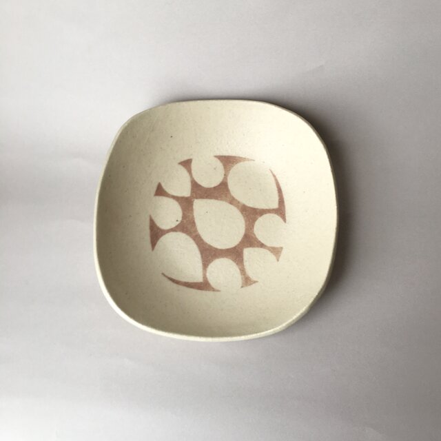 スリップ模様 角丸四方皿