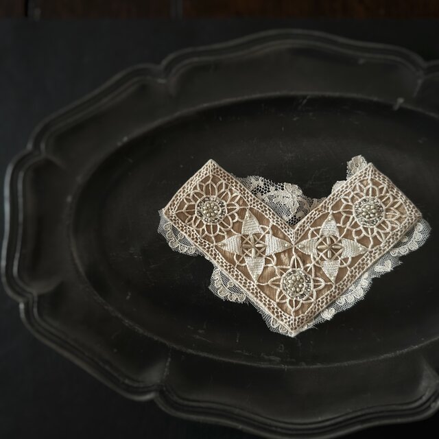 ブローチ【レースブローチ】