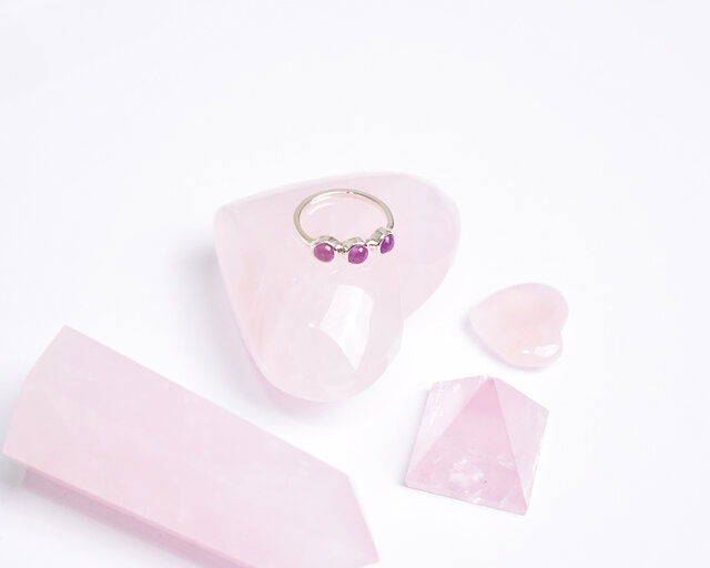 ９２５シルバーリング天然石ピンクサファイヤ　サイズ直し自分。３５号から３７号位 925シルバーリング天然石ピンクサファイヤ サイズ直し自分