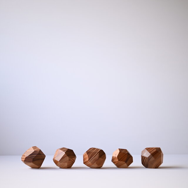 コロコロ 5つ　１