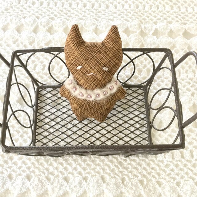 ブローチのネコ（18）