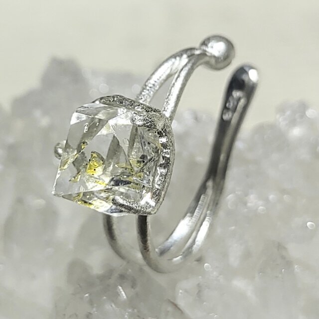 鉱物の表情＊oil inquartz 925イヤーカフ