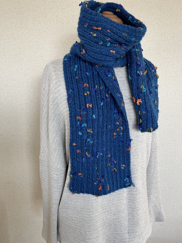 手編みマフラー