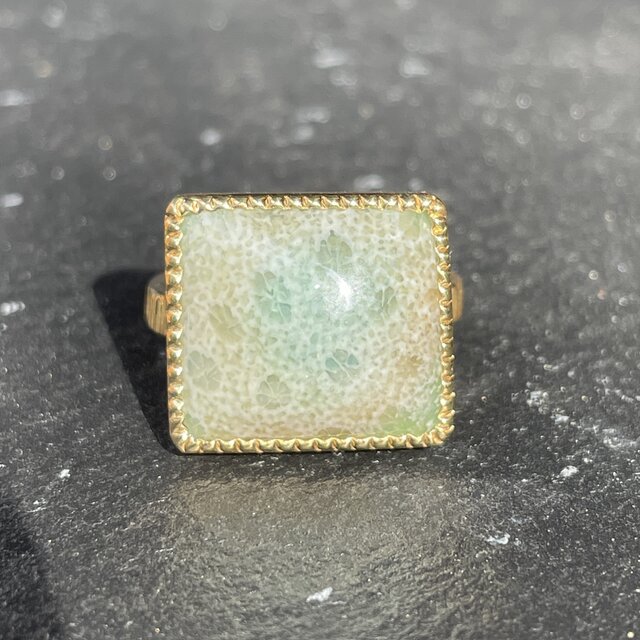 サンゴ瑪瑙 SQカボション ミル打ち留め シルバーSV925リング | iichi