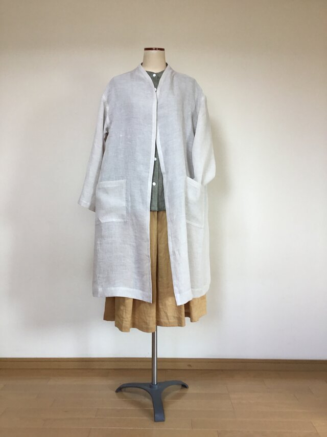リネンのロングコート　　オフホワイト