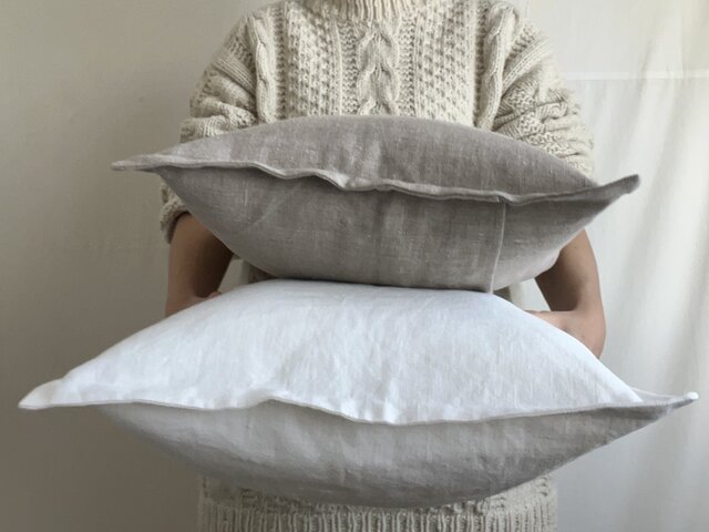 リネンのクッションカバーL | iichi 日々の暮らしを心地よくする