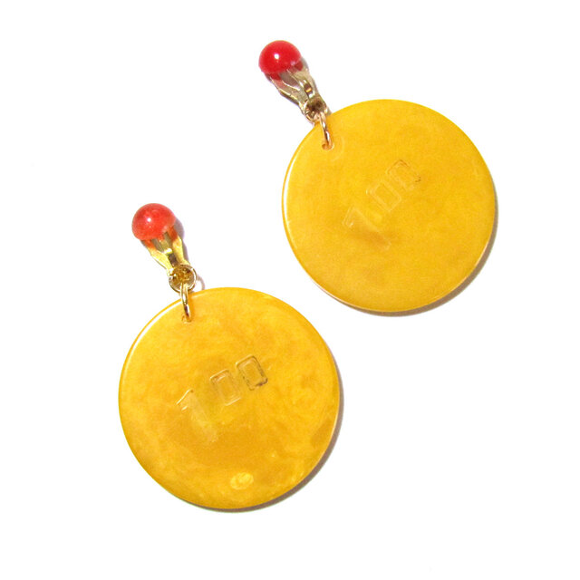 Vintage Yellow Bakelite Casino Chips Earrings ④