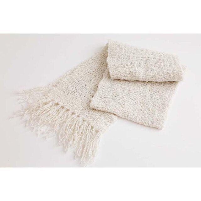 スラブマフラー（ホワイト）