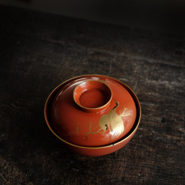 鶴と松◆蓋裏に松ぼっくり。古輪島塗　漆芸蒔絵蓋付碗5客　骨董・antique 漆器 輪島塗 沈金 螺鈿 松鶴文 木製 蓋付椀 お煮物椀 吸物椀 10