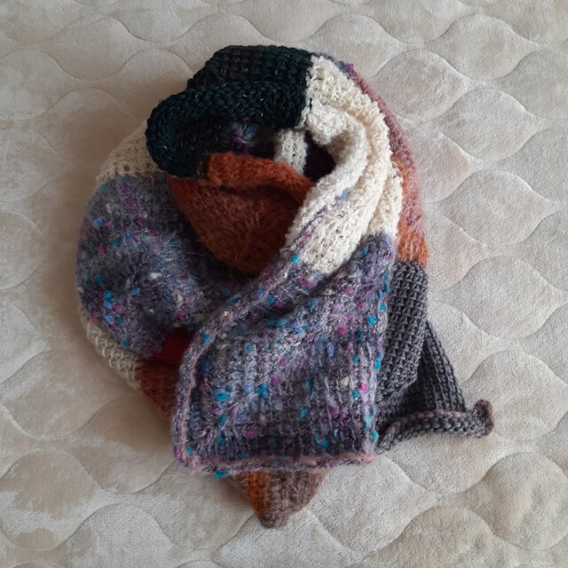 送料無料❤️アフガン編みのロングマフラー