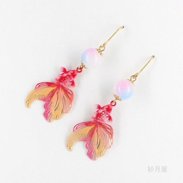 金魚の和風ピアス】イヤリング 赤 オレンジ プチプラ | iichi 日々の