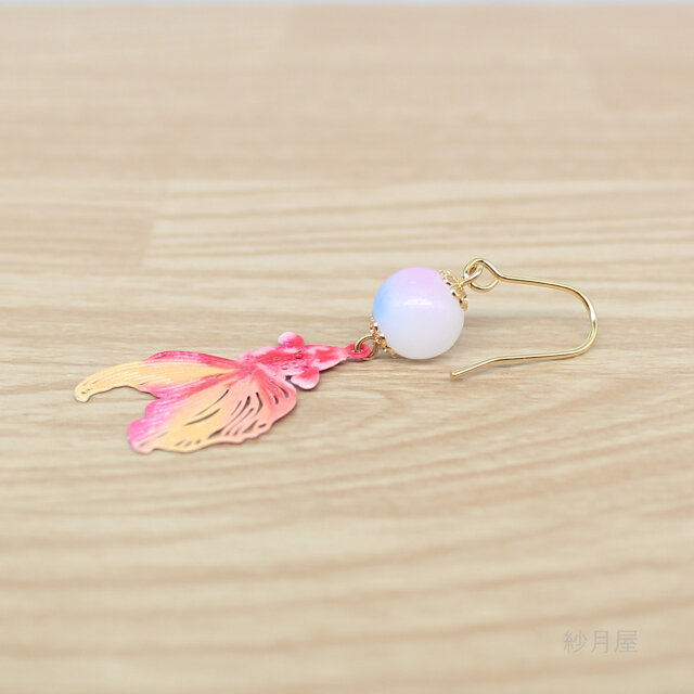 金魚の和風ピアス】イヤリング 赤 オレンジ プチプラ | iichi 日々の