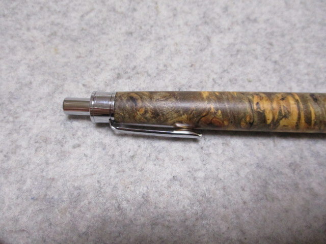 本花梨瘤 トリコロール キヌカオイル仕上げ 木軸ボールペン(シャープ