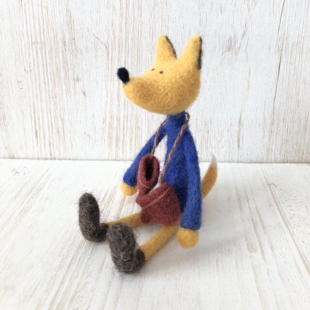 【カッコ様専用】森の中のキツネくん