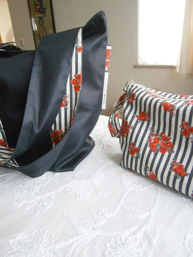 花stripe×cotton LightWeightBag＆pouch