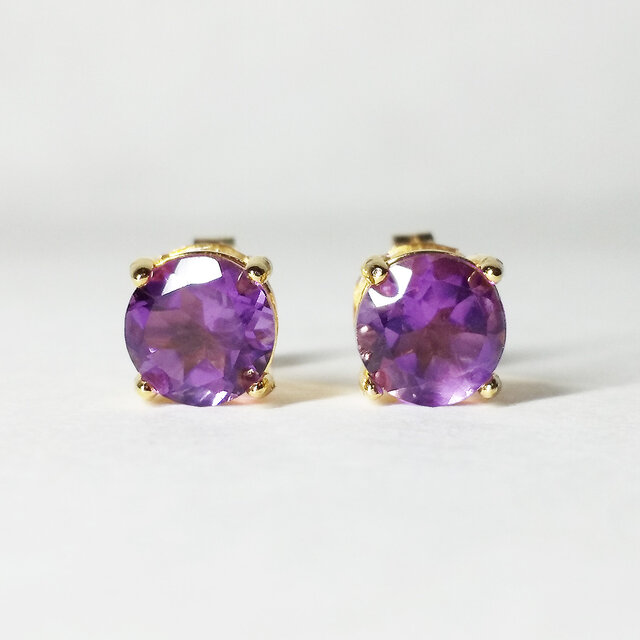 大粒 アメジスト　6mmラウンドカットピアス　　送料無料