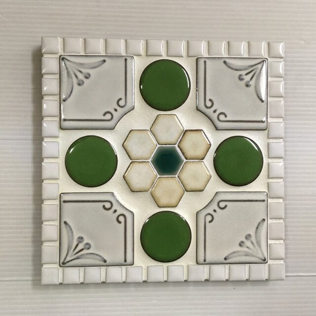 タイルの鍋敷(正方形) 昭和③グリーン