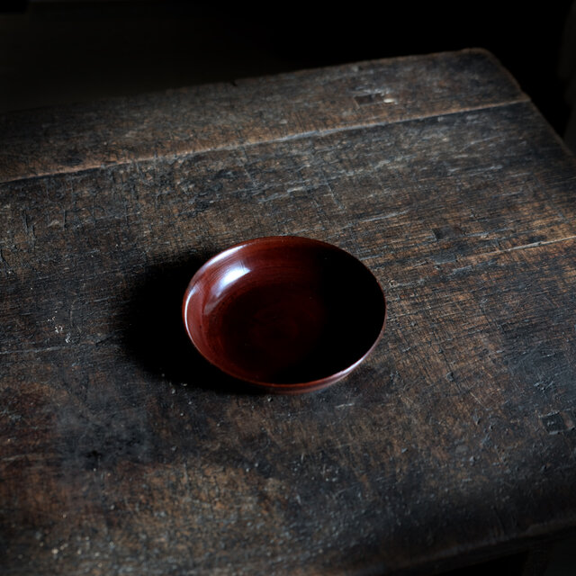 深く美しい色味◆時代漆木皿　骨董・antiques 丁寧な暮らしに 　古民家　古道具　明治〜大正期 i2