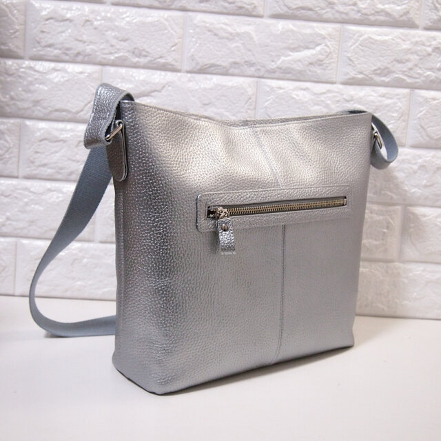 ☆ハンドメイド☆日本製☆ソフト・本革☆斜め掛けショルダーバッグ