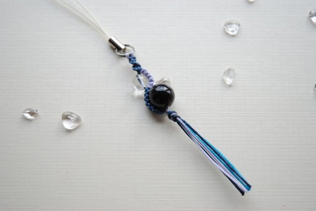 コロンとあめ玉みたいな天然石ストラップ＊アイアゲート | iichi 日々