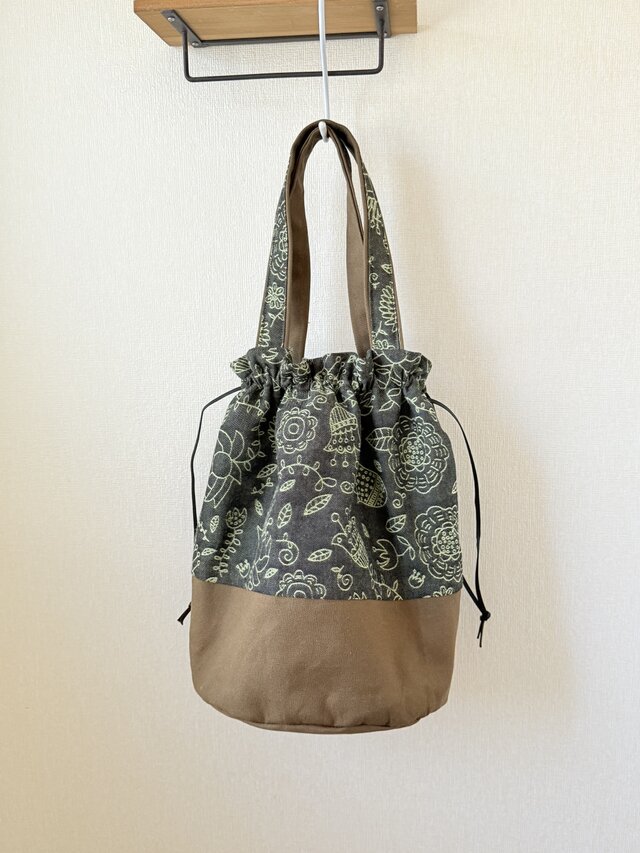 播州織の巾着型丸底バッグ（グリーンフラワー）