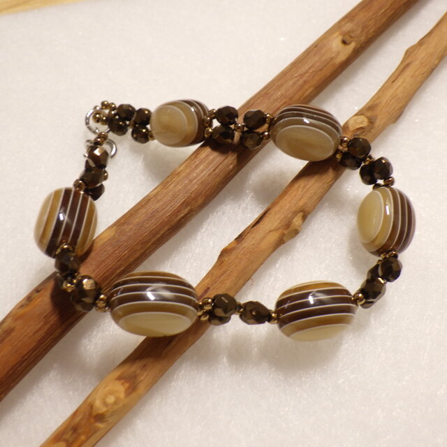 茶色のマリンビーズ＊ブレスレット