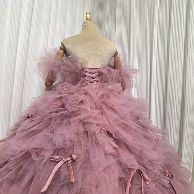 カラードレス ピンク オフショルダー プリンセスライン リボン