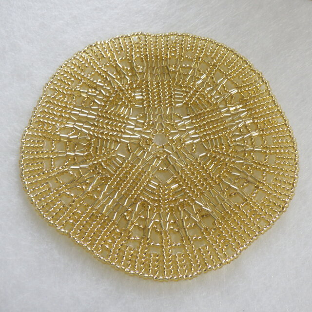 金色のドイリーマット