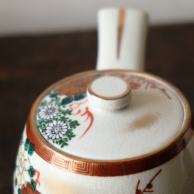 赤と白に芍薬◇九谷焼 花文赤絵金彩急須 丁寧な暮らしに。茶器