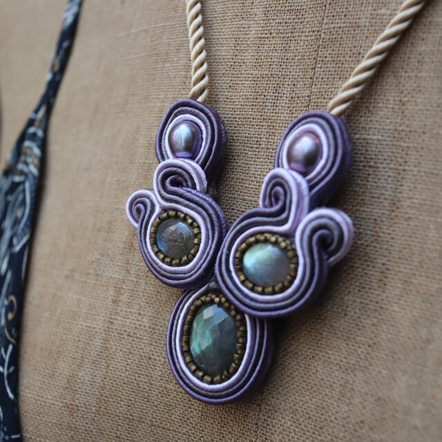 ラブラドライト　ネックレス　ラブラドライト　淡水パール　ソウタシエ １点物