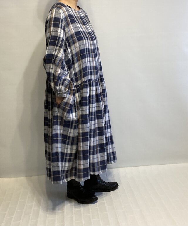 リネンロング丈ワンピース