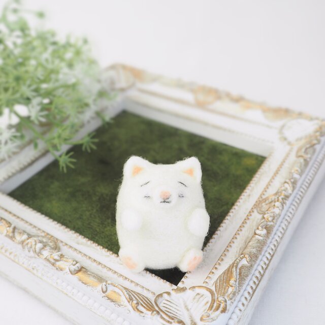 羊毛フェルトから生まれる猫の肖像 「わくねこ」の作り方 | Sachi |本 *