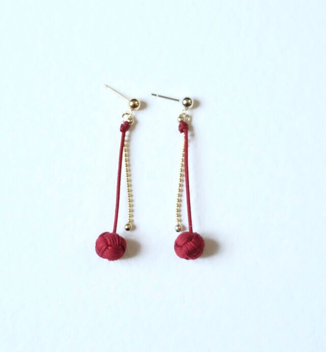 たまものピアス/イヤリング・ルージュパリジエンヌ（赤）