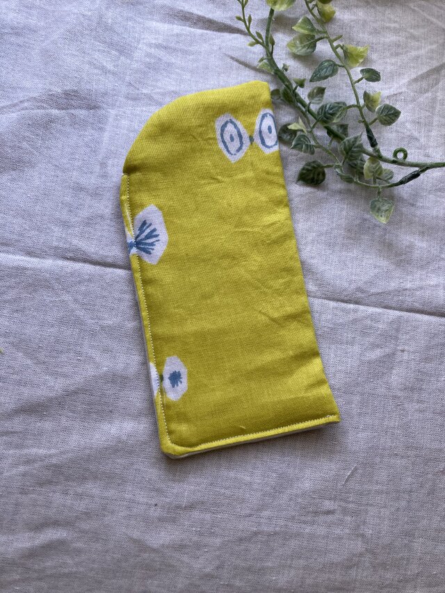 ＊ハンドメイドミナペルホネン黄色蝶メガネケース普通サイズ