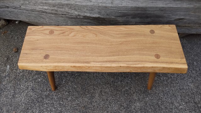 こぶりなベンチ 国産ナラ こぶりなベンチ 国産ナラ | iichi 日々の暮らしを心地よくする