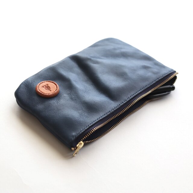 藍染のファスナーポーチ