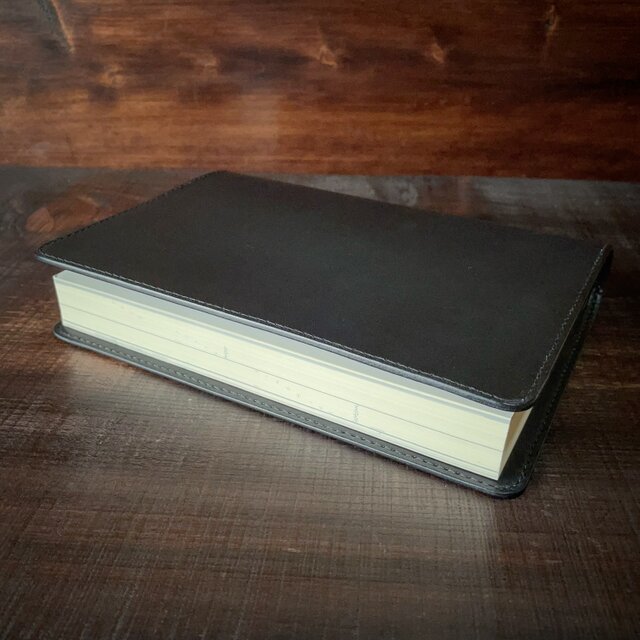 《A5判サイズ》レザーブックカバー（Nero）