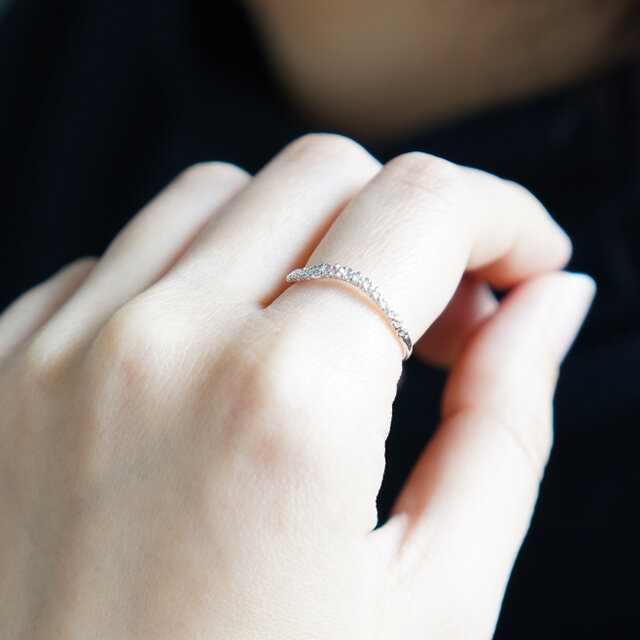 桜の花びらハーフエタニティウェーブリング シルバー 天然石 ピンクトルマリン