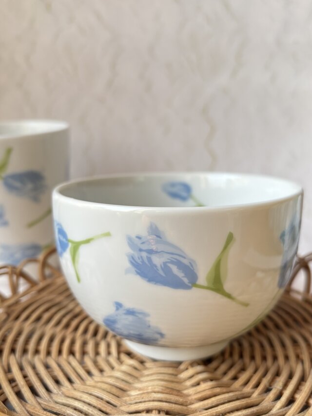 チューリップ　茶碗　